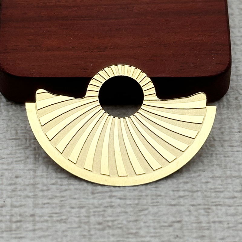 NH35 Automatic Hammer-Style Ro - đánh giá và giá Reel Case