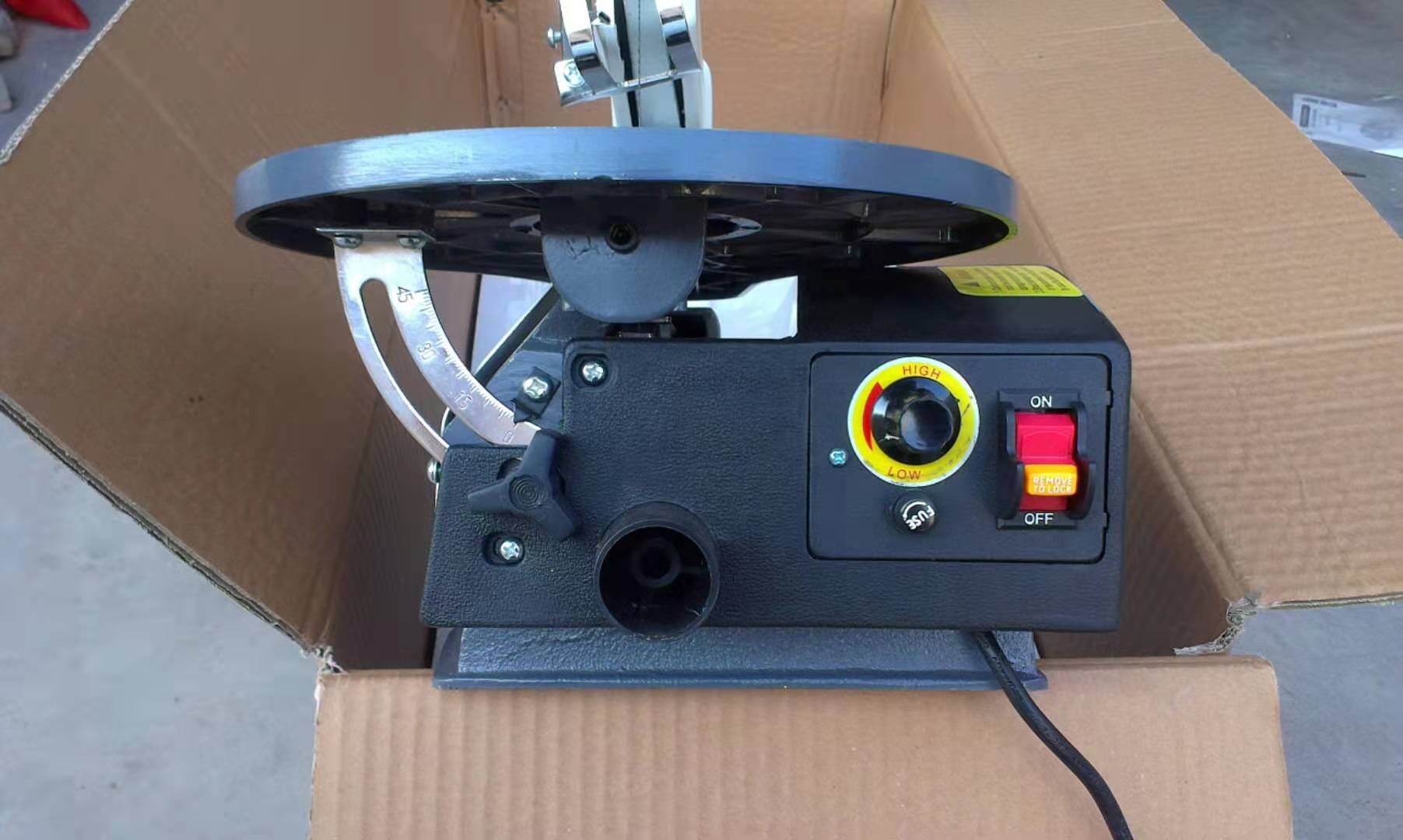 Wood Cutting Industrial Deskto - đánh giá và giá Electric Reel